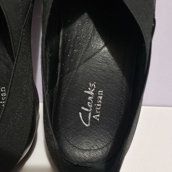 Clark's Artisan Black Leather Slip On Loafers Shoes Women's Sz 8.5 M - Picture 7 of 9